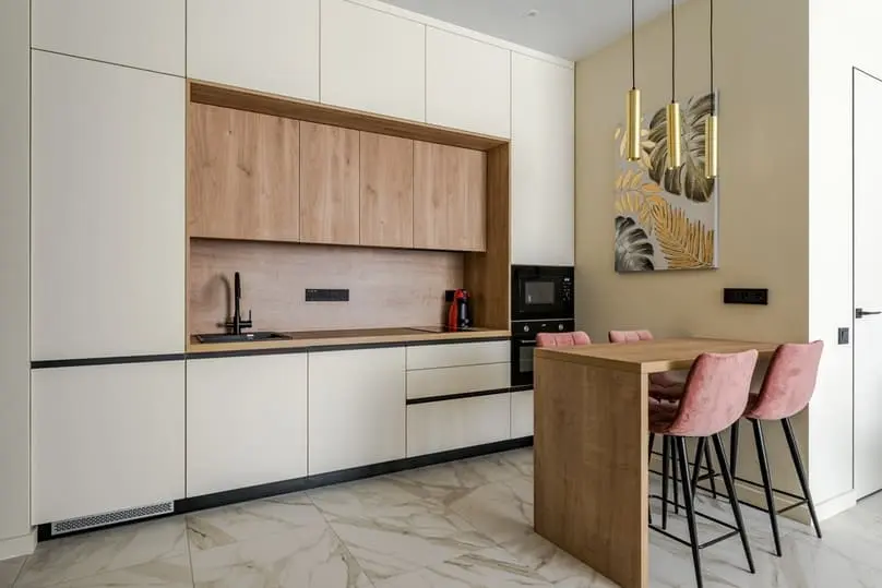 How to Clean Kitchen Cupboards: Step-by-Step Guide for West Palm Beach Homes