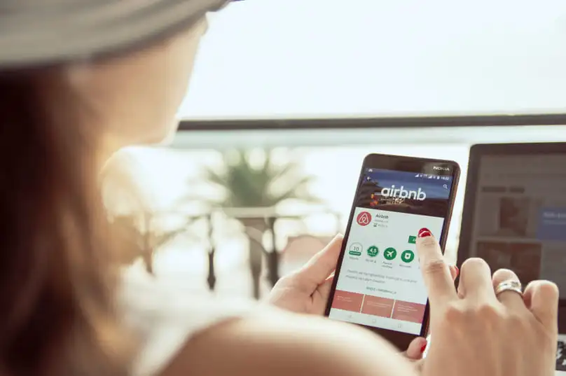 A guest's perspective while browsing a property, focusing on how to clean Airbnb homes.